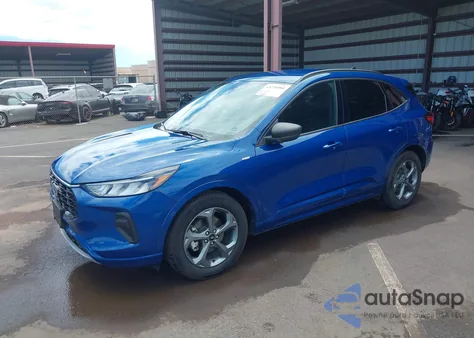 2023 Ford Escape St-Line из США, поврежденный, VIN 1FMCU0MN4PUA63348